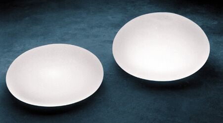 Bularreko inplanteak